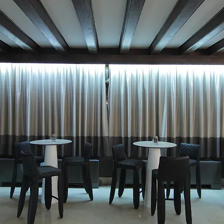 Castilla Vieja 4* بالينثيا