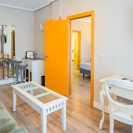 فندق Castilla Vieja 4*